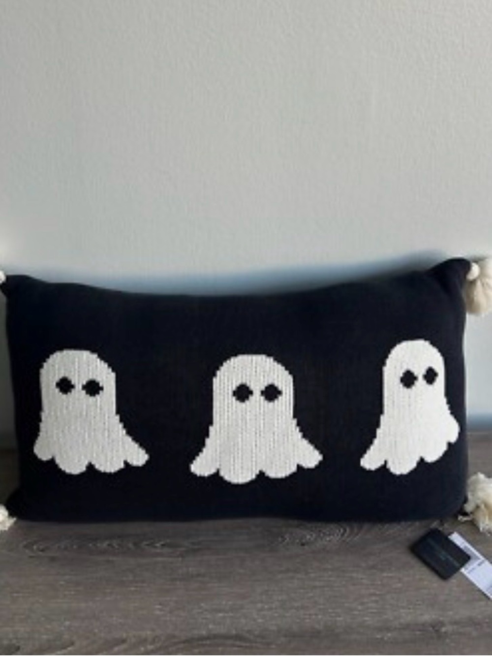 Halloween-Magaschoni- black with white ghosts and tassels